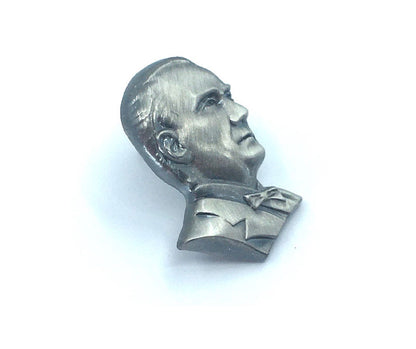 Atatürk Büst Rozet - Antik Gümüş Rengi